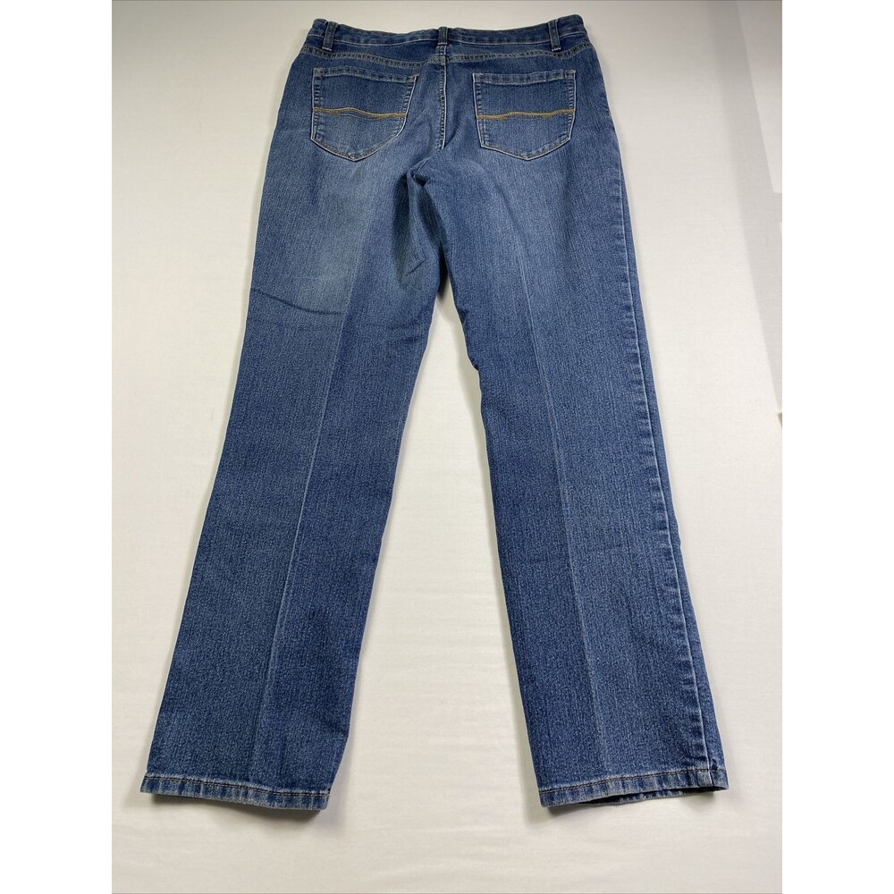 Bandolino Womens Jeans Mandie Capris Missy Size 8 Capri Jeans Casual Dark Wash